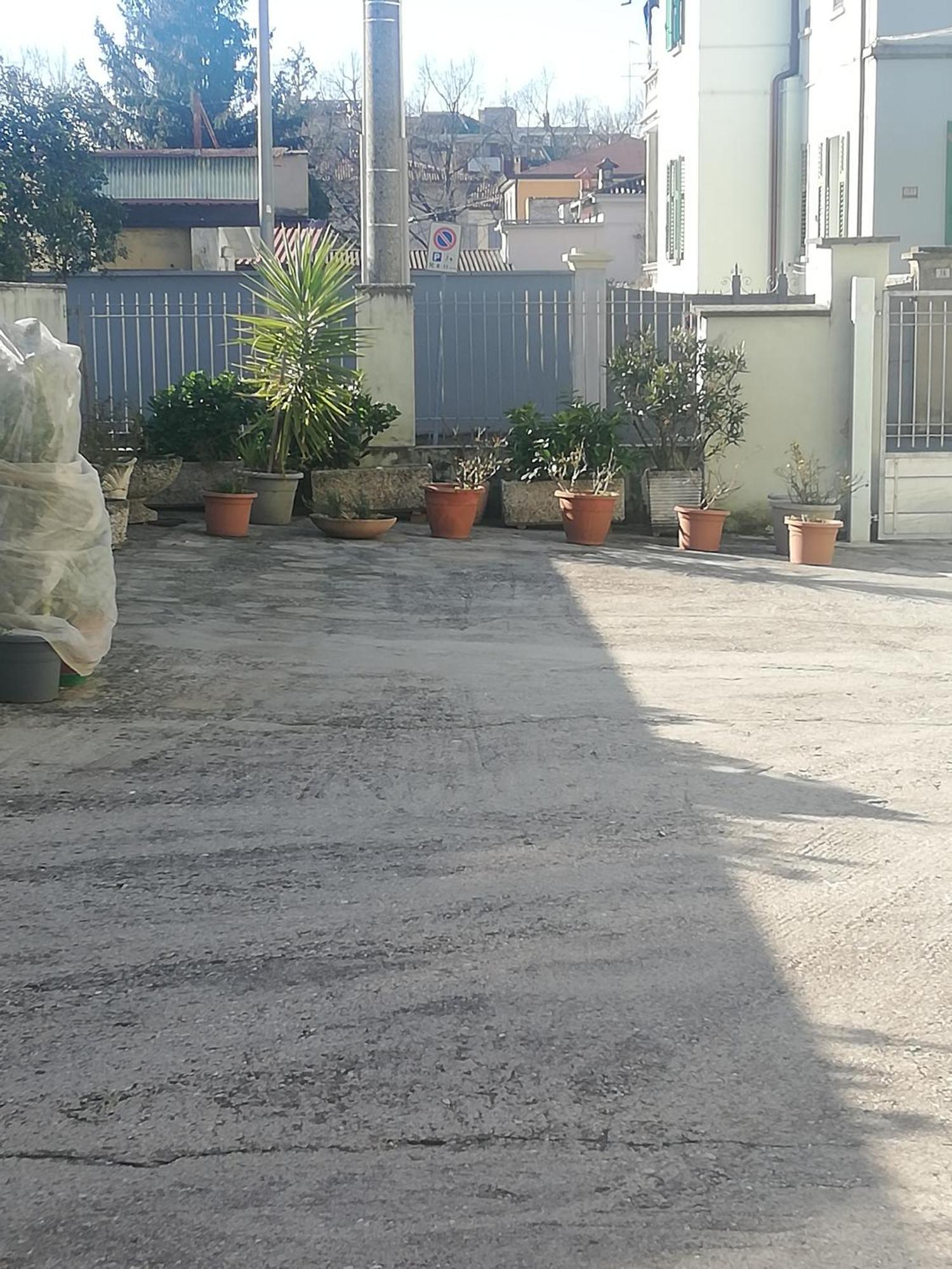 Agli Oleandri Appartamento In Villa Con Con Parcheggio Gorizia Buitenkant foto