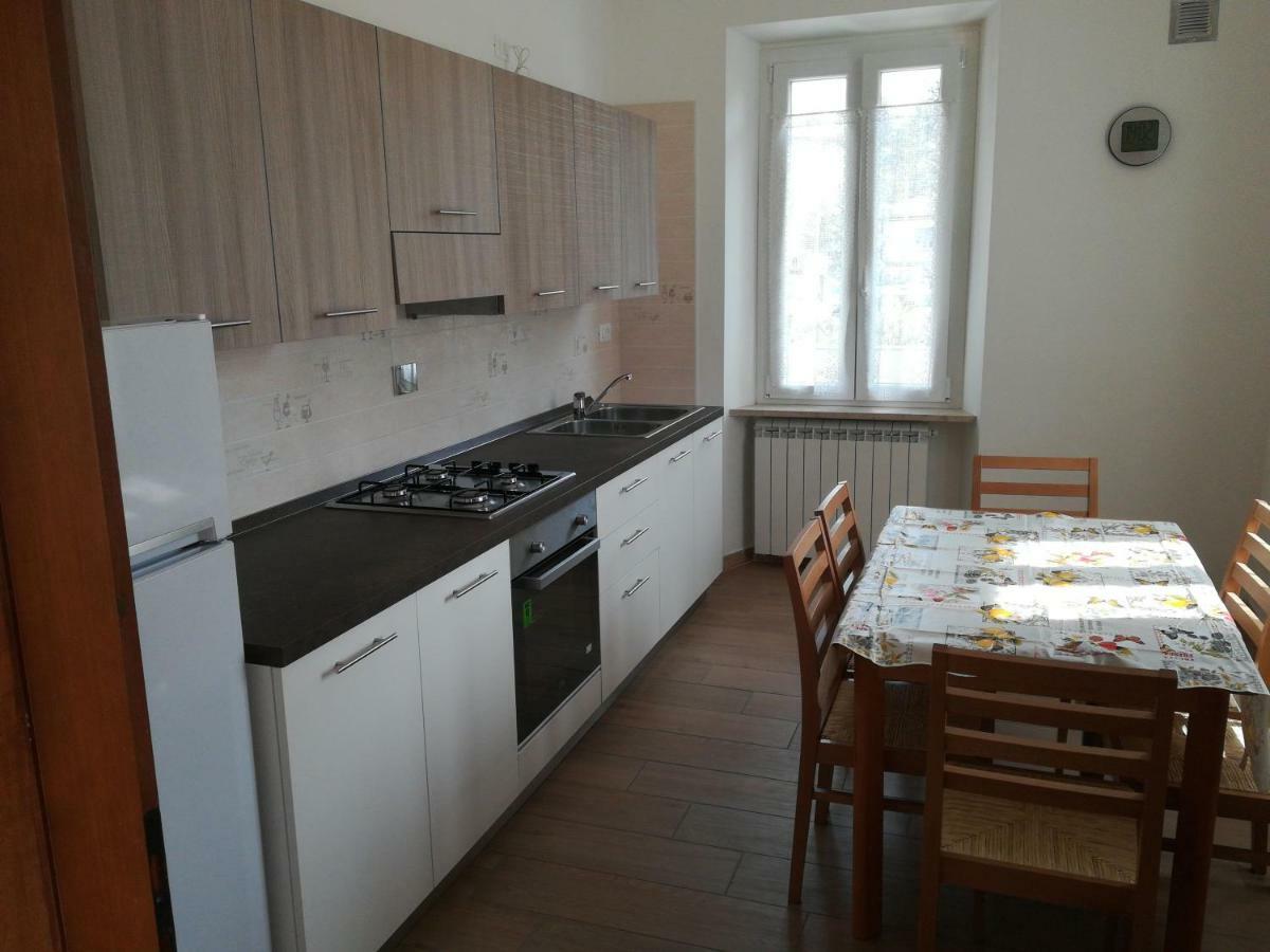 Agli Oleandri Appartamento In Villa Con Con Parcheggio Gorizia Buitenkant foto